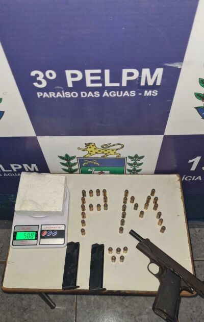 Imagem da notícia Mulher é presa com pistola .45 e meio quilo de cocaína em Paraíso das Águas